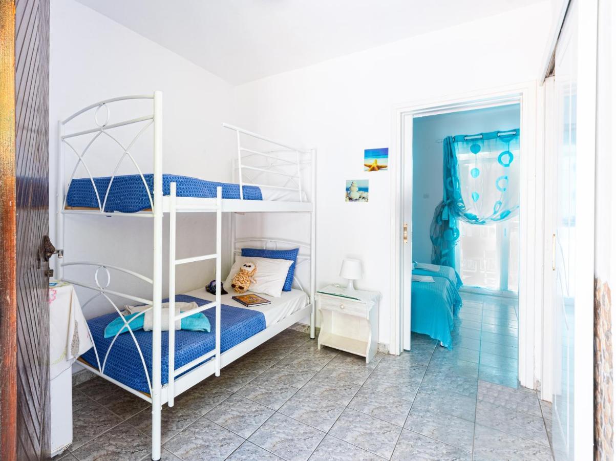 Lions Apartments Порос Экстерьер фото